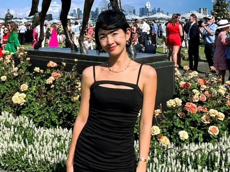 被抓包爽嗑生蠔！華航林依晨為健康「植物性飲食」疑打臉…親上火線回應