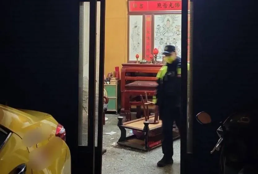 快訊/台中晚間驚傳命案！疑金錢糾紛…弟弟拿球棒K死48歲啃老哥