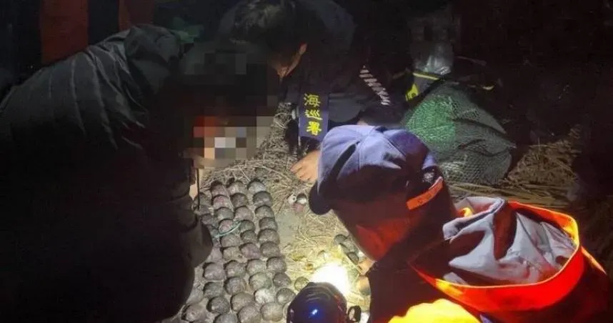 影/寒流到！台東男深夜闖保育水域捕龍蝦　6小時後換他被捕