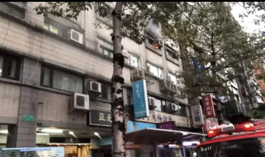 快訊/北市羅斯福路住宅火警　女住戶身體不適送醫