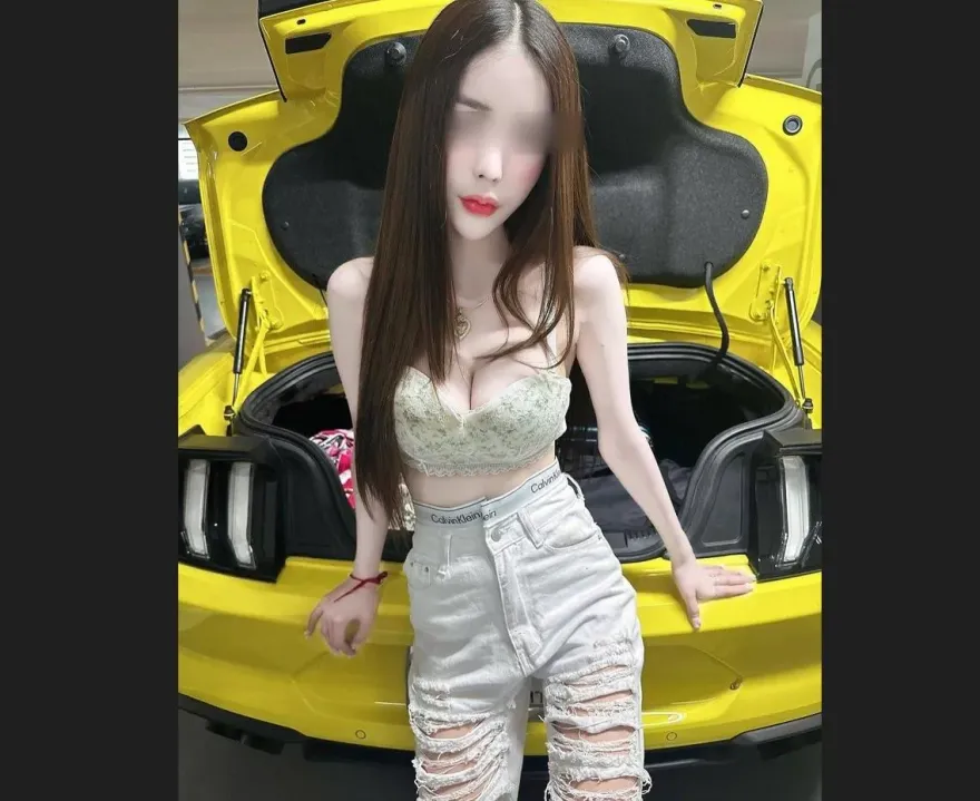 泰國網美全裸持槍中彈詭死！警驚覺「右撇子」左手拿槍太怪　揪已婚男友兇手