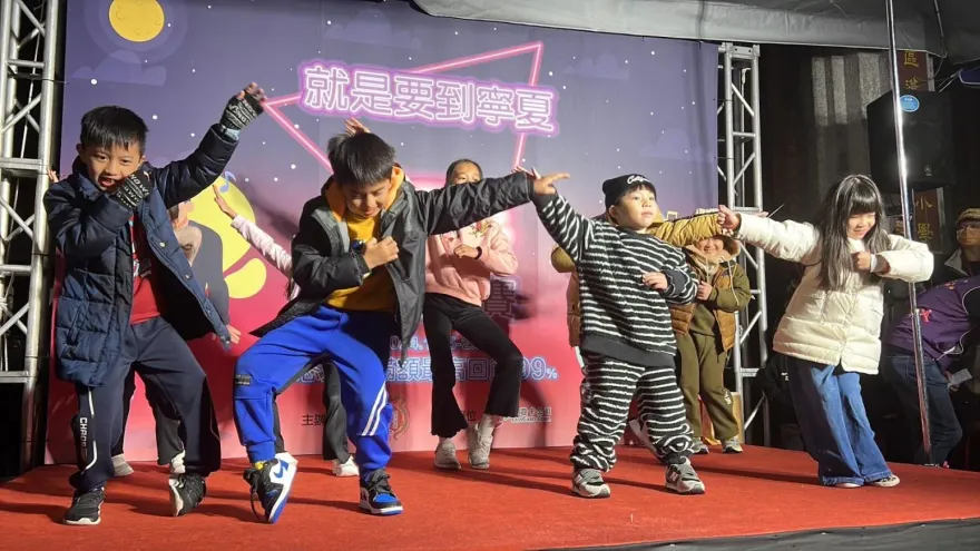 寧夏夜市辦「科目三」大賽涉「舞統」？陸國台辦酸爆：反中反到反智