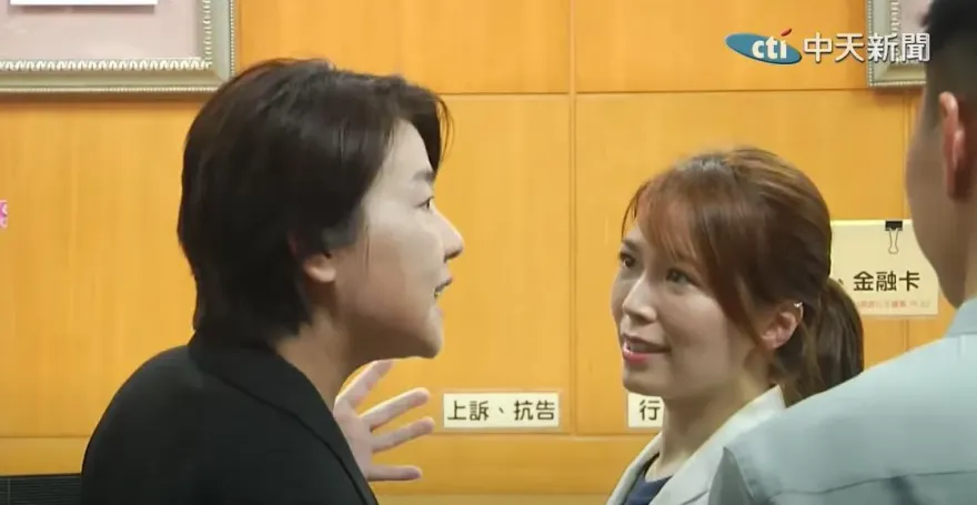 台灣民眾黨尾牙沒邀蔡壁如　吳子嘉點名「這2人」：低層次的鬥爭