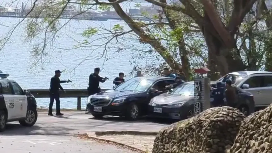 快訊/火攻郵局搶劫還砍人！他投資失利走上不歸路…法院裁定羈押