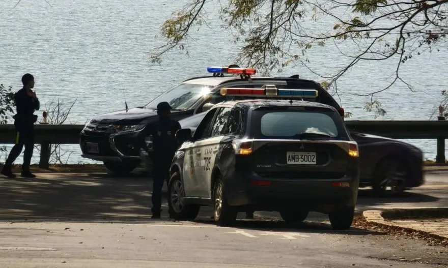 火攻郵局持刀行搶！嫌犯逃逸關鍵畫面被拍下　活動中心鄉親立大功