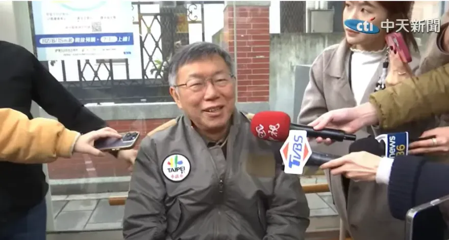 柯文哲愛說大話！自曝「接很多不想接的電話」　吳子嘉1句話戳破牛皮