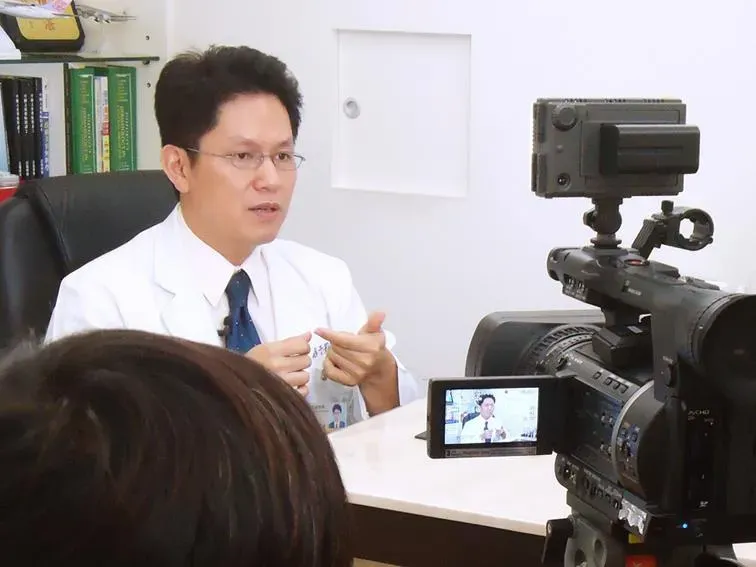 慟！「皮膚科名醫」驚傳過世　彭于賓疑晨跑猝死...醫界震驚哀悼