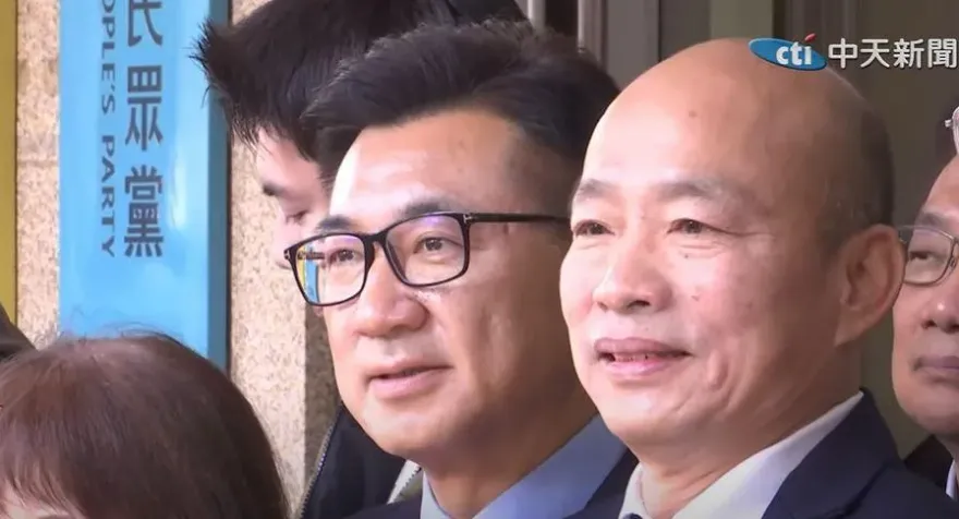 快訊/與民眾黨團閉門座談結束　韓國瑜：以後大家就是同班同學