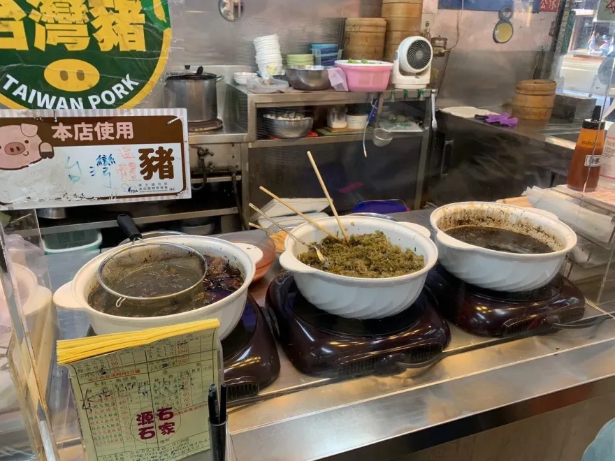 餡老滿、源石石家刈包爆違規！ 　北市抽驗「竹笙、酸菜」農藥、漂白劑超標