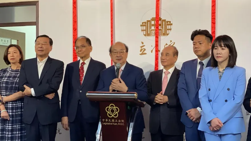 民進黨灌票黃珊珊擋韓國瑜當選？　柯建銘驚呼：怎麼可能！