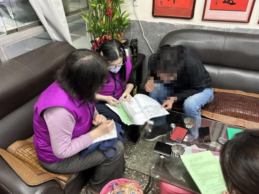 新北里長拒酒測賴帳24萬　行政執行官攔路追討「手頭緊」允分期