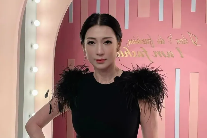 溫翠蘋遭暴力踹肚！意外爆出「梅開三度」再婚內幕　親曝男方身分