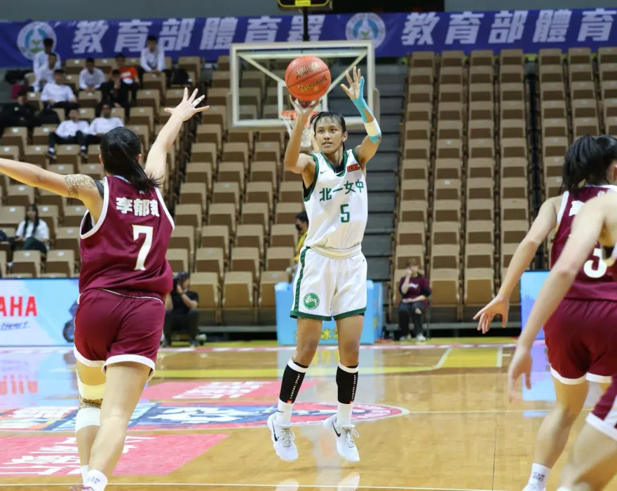 小綠綠好威！北一女本屆「12戰全勝」挺進4強　隊史第2冠在望