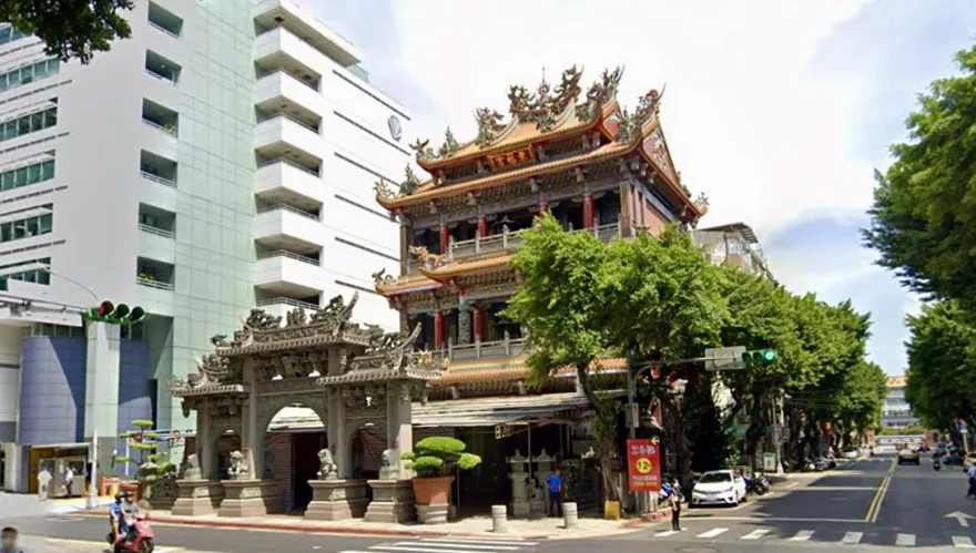 有求必應/北市景福宮148年歷史　福德正神不拿拐杖拿金元寶招財