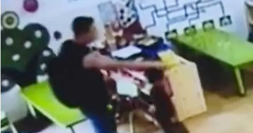 兒被霸凌「額頭留深疤」！　父親不忍了...要兒子打回去：不用怕爸爸在
