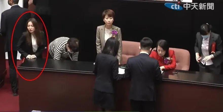 「立院林襄」IG找到了！限動分享「這句話」讓她心情很複雜