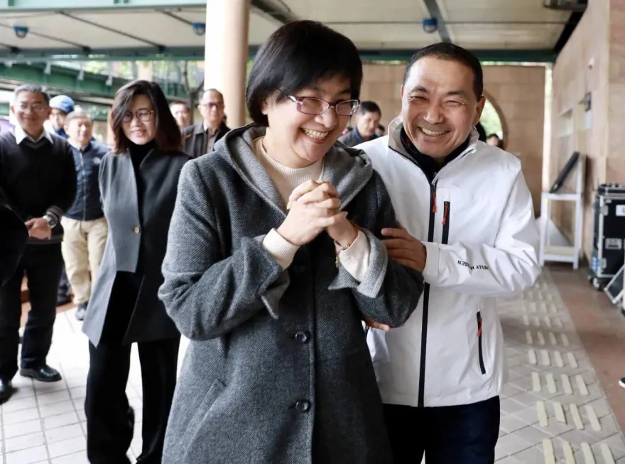 「社福界俠女」張錦麗「淋巴癌」病逝！醫示警「7症狀」初期像感冒