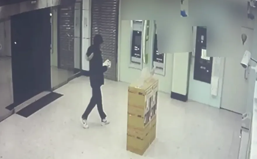 影/一時衝動？白目男手賤破壞ATM　士林警火速衝住處逮人