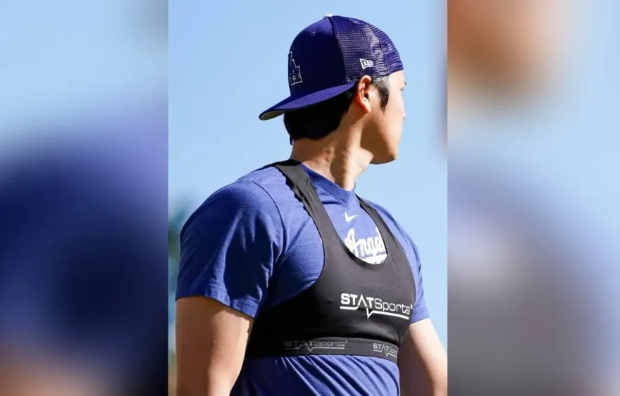 影/大谷穿「黑色布拉甲」春訓苦練　網笑問：有助二刀流？