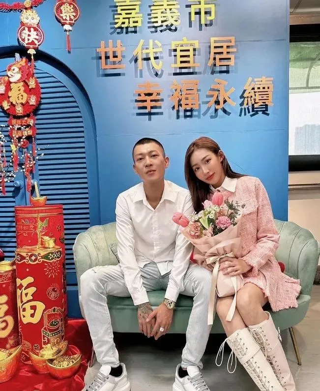 快訊/交往4年修成正果！鳳梨宣布迎娶女友歐菈