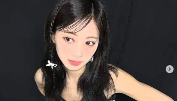 周子瑜爆遭JYP冷凍！傳堂哥出手護台灣盤　媽媽親回應