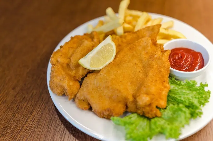 過年吃雞！肯德基「數位未來店」前進新竹台中　拿坡里「買雞腿送雞翅」