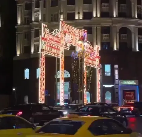 影/年味擋不住！俄羅斯街頭張燈結綵　莫斯科首辦「龍年慶祝活動」