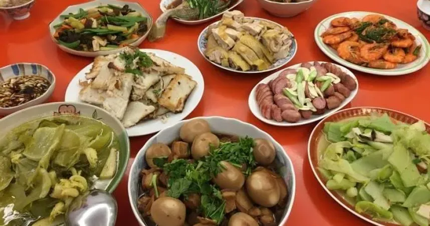 除夕年夜飯眉角多！專家曝「這3道菜」上桌　當心衰事連連