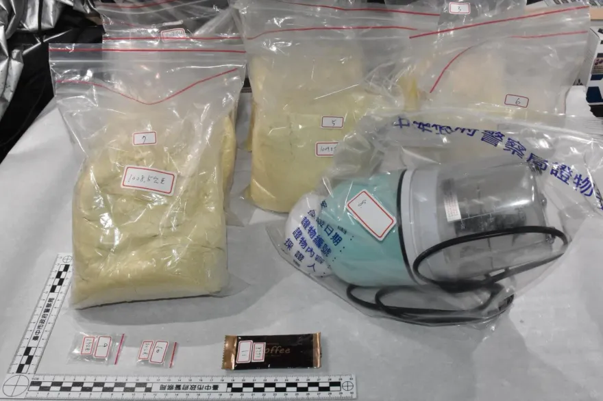 影/竟靠「潑漆」掩蓋製毒臭味！還是被警識破　台中製毒廠起獲價值數千萬毒品