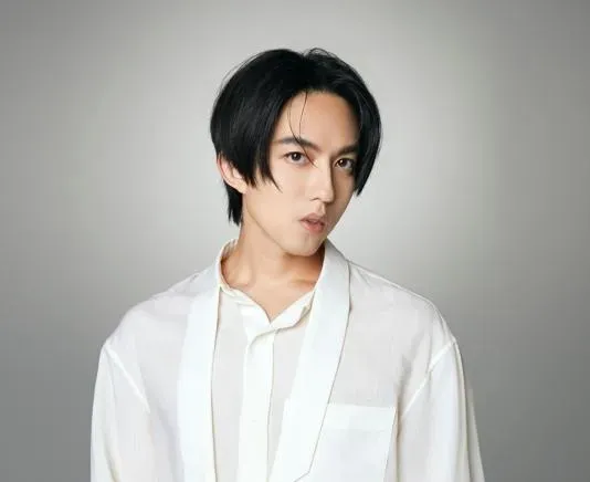 林宥嘉休假「黏」家人超幸福　大方預告「年後有喜」！