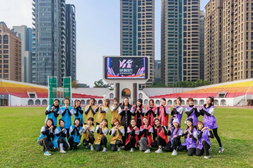 《炸裂吧！女孩》梓梓當媽？認壓力大到「夢裡罵髒話」…親吐心境：背後辛酸很多