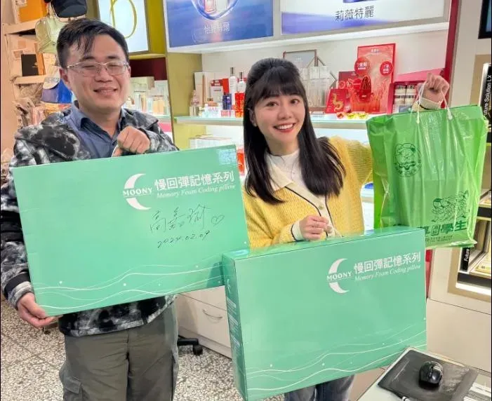 高嘉瑜除夕做生意！基隆老家百貨行一日店長「2小時業績曝」