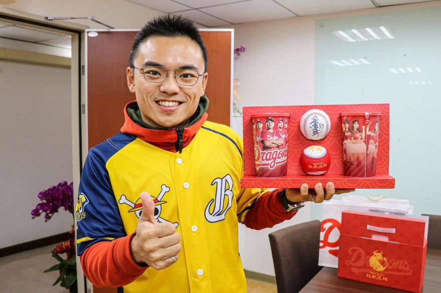 台灣選戰四處可見「棒球」元素　洪孟楷：棒球有特殊歷史