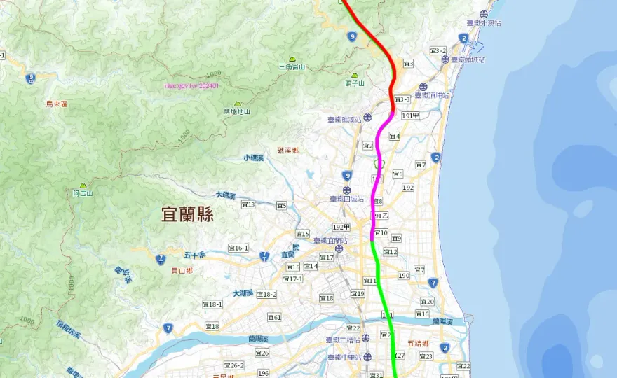 不斷更新/22:00準備在車上過夜！國1西螺以北塞到崩潰　國5「停車場」持續紫爆