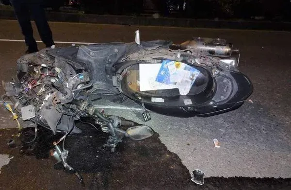 當場「爆頭腦漿四溢」！台東男初四趕上晚班　疑車速過快自撞貨車身亡