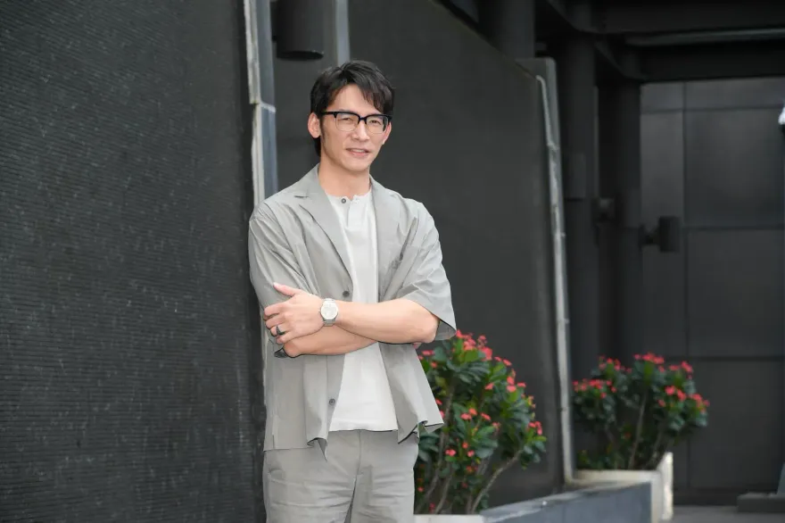 温昇豪否認爲錢鬧翻李進良　新劇砸上億喊窮要「賣腎」