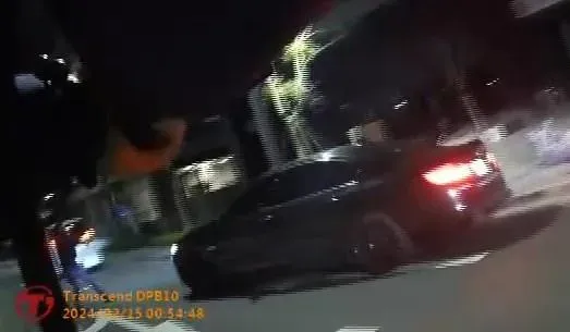 影/槍聲大作！3惡煞電擊棒當街押人　台中警開12槍阻綁架