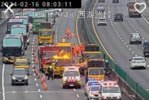 快訊/國道3號驚見貨車自撞「車頭全毀」！苗栗西湖段出事　50歲男駕駛OHCA搶命