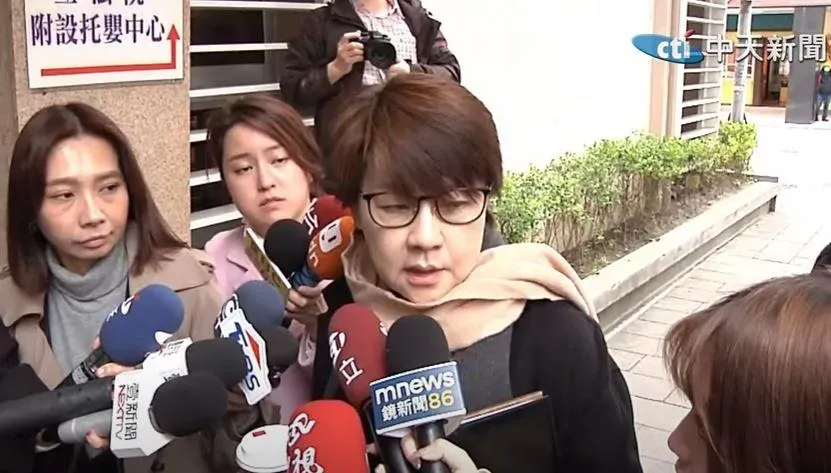 立法院因陳建仁專案報告起爭執　黃珊珊：無法理解綠營為何拉下協商