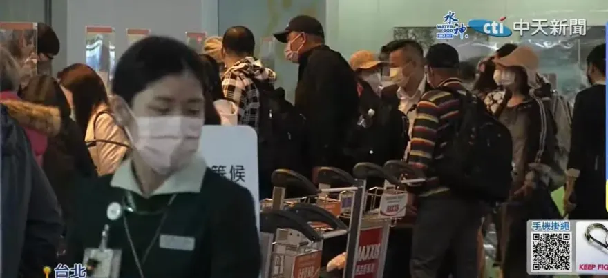 觀光署突襲禁陸團引眾怒！賴士葆狠酸：民進黨騙票成皇帝「朕說禁就禁」