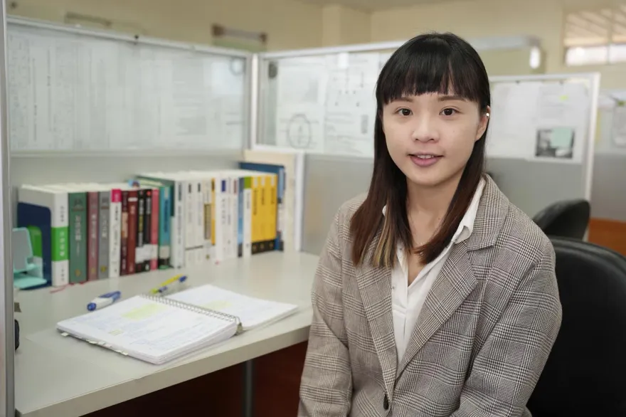 排球妹子又是學霸！體保女將「國考中四榜」法律界稱后　熬過年少甘苦日子