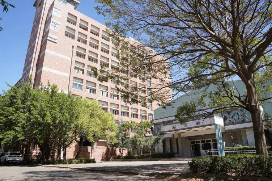台鋼科技大學更名揭牌　雄鷹曝訓練基地願景「二軍比賽開放球迷入場」