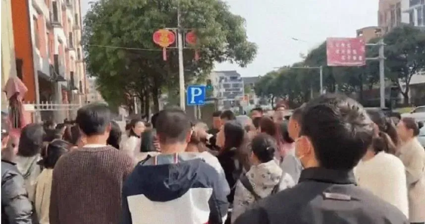 1年學費17萬！　30年私校「開學前1天倒閉」…教育局：情況很複雜
