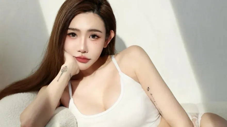 剛斷開張兆志6年婚！許允樂「小腹微凸」PO文曝喜訊　急澄清1事：先不要恭喜