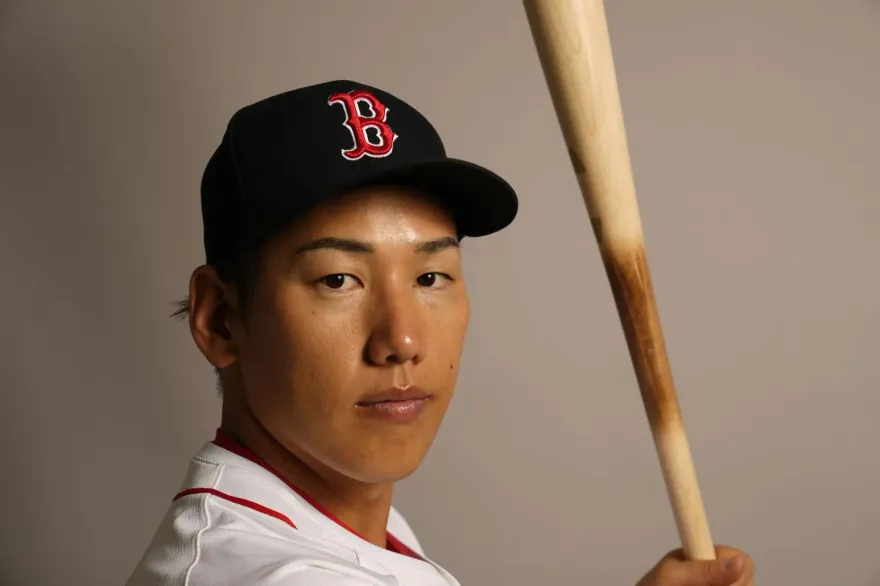 嫌美國飯太硬！吉田正尚顎關節開刀　「下巴不再鬆脫喀喀響了」