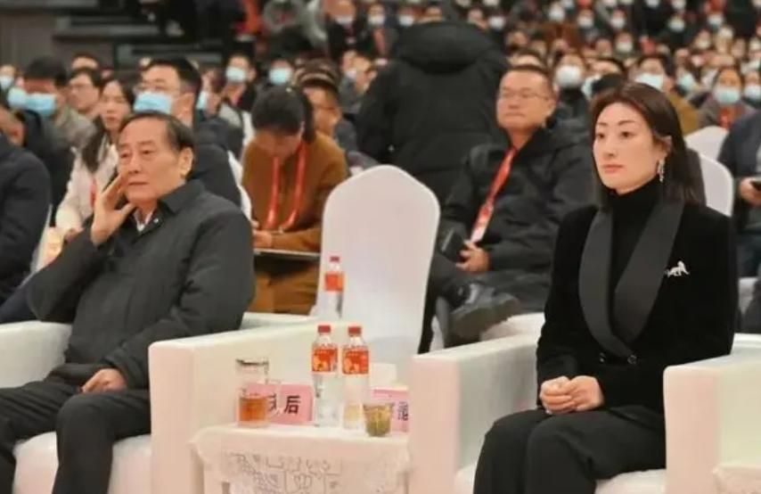 娃哈哈爆爭產大戰！陸媒曝3私生子女的母親是「前高管」