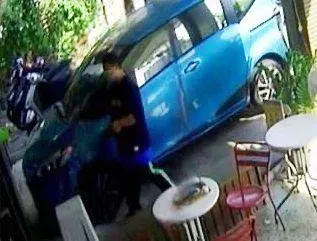 台南驚見「腿控」怪大叔　多次站冰店外偷拍女客美腿　店家喝斥報警