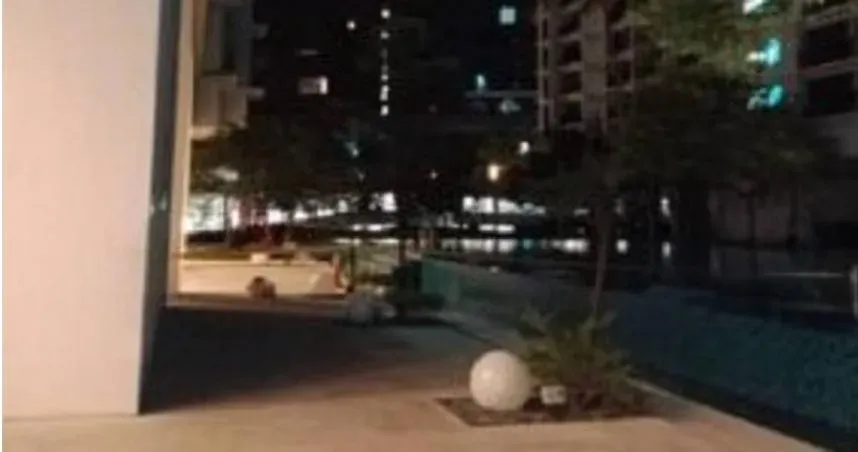 公寓泳池驚見浮屍！女遭毒蟲男友狠推「墜23樓亡」　住戶悚憶：聽見死者尖叫聲