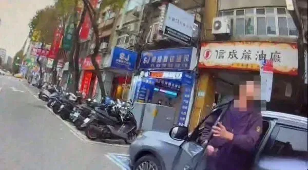 「家管少婦」騷勾科技宅男！見4次面削3.1萬卻不給追　他當街怒搶回錢挨告