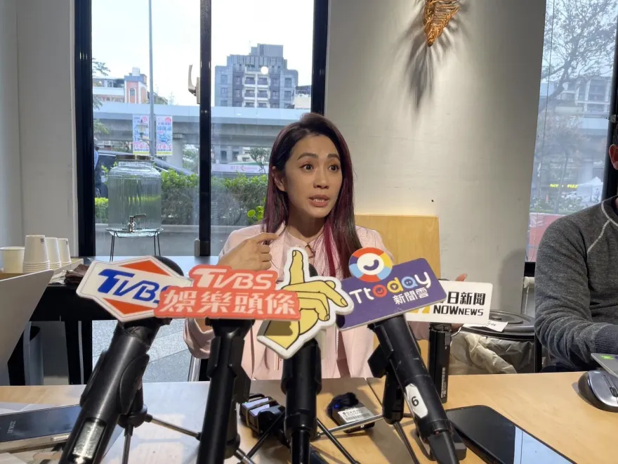 柯以柔害怕聽到前夫的聲音　便利商店偶遇一秒「視線模糊」
